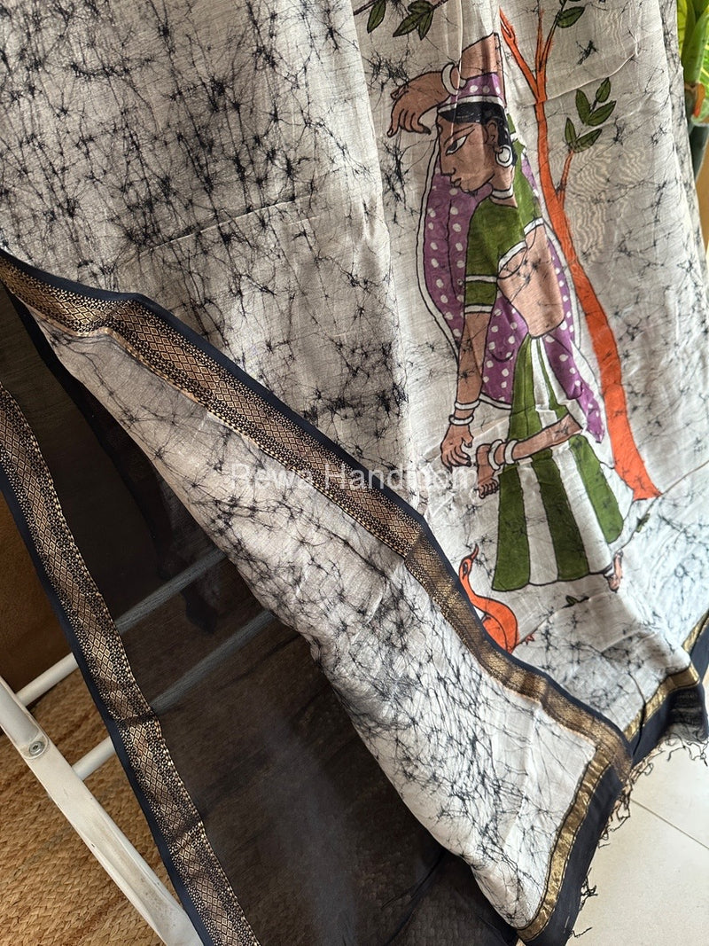 Maheshwari Black Batik Figure Handpainted Saree MFPS07