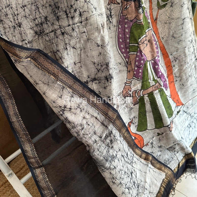 Maheshwari Black Batik Figure Handpainted Saree MFPS07