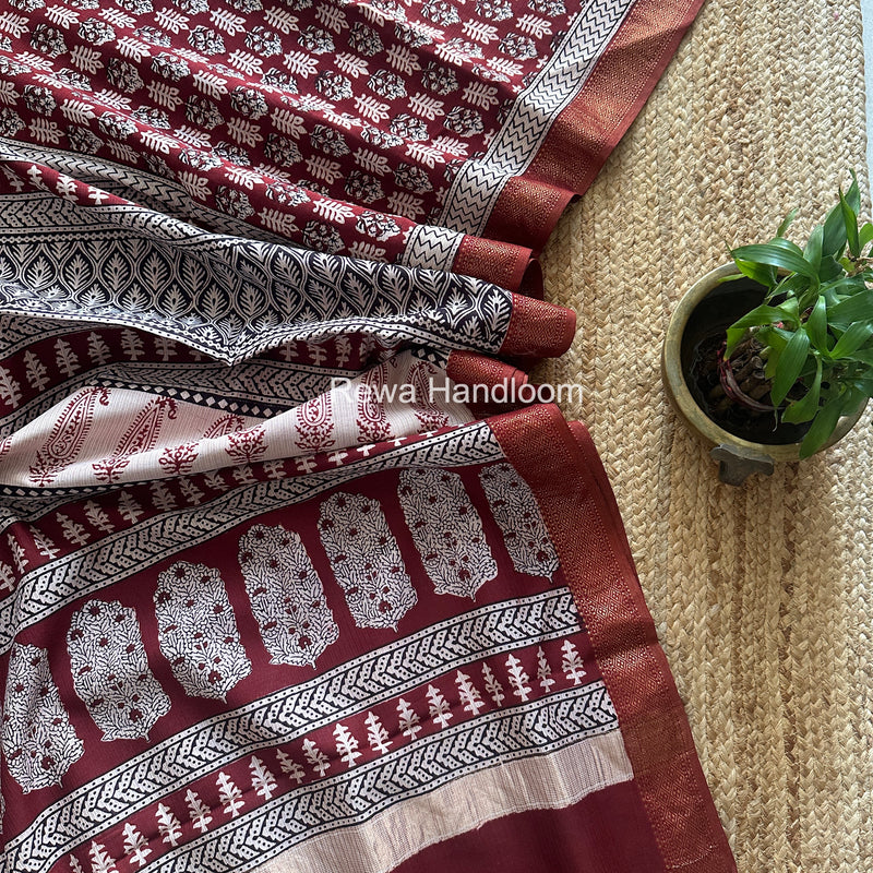 Maheshwari Maroon Bagh Print Small Border Saree MTBS135