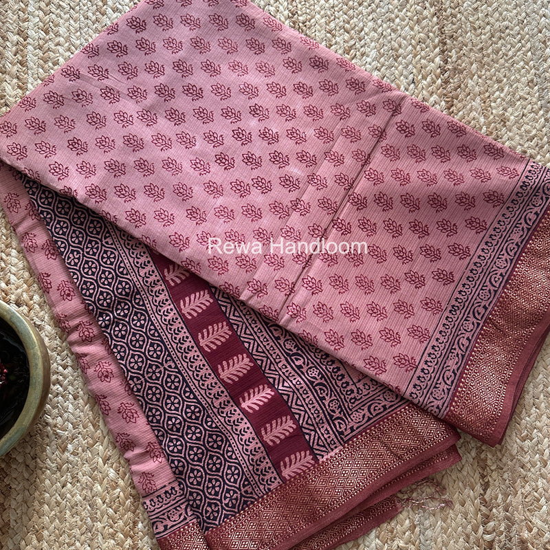 Maheshwari Bagh Print Small Border Saree