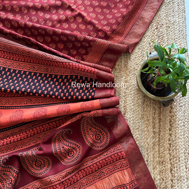 Maheshwari Red Bagh Print Small Border Saree MTBS141