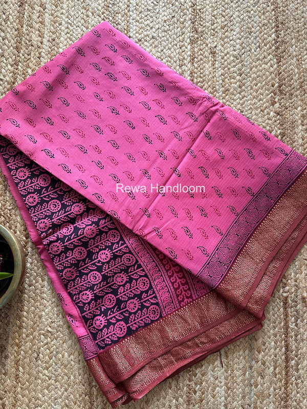 Maheshwari Bagh Print Small Border Saree