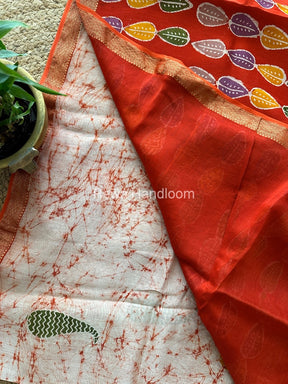 Maheshwari Red Batik Indonesian Print Saree IBS051