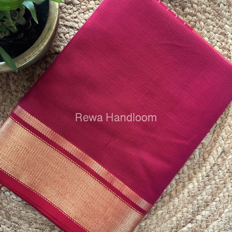 Exclusive Maheswari Self Checks Dark Magenta Saree MCS072