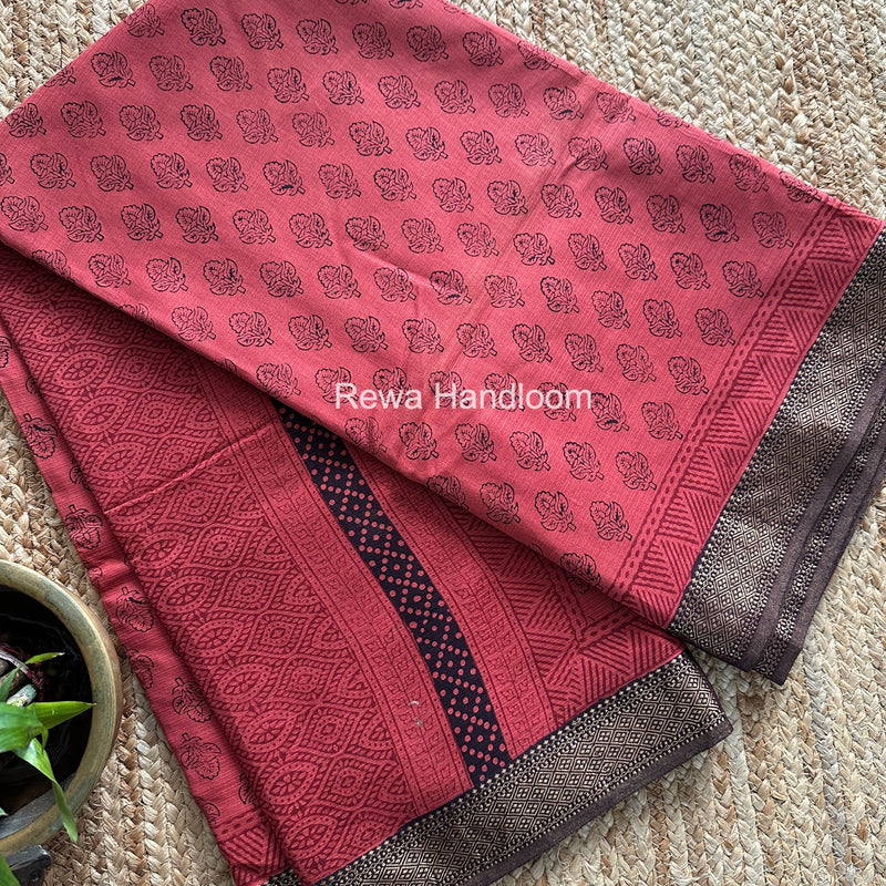 Maheshwari Bagh Print Small Border Saree
