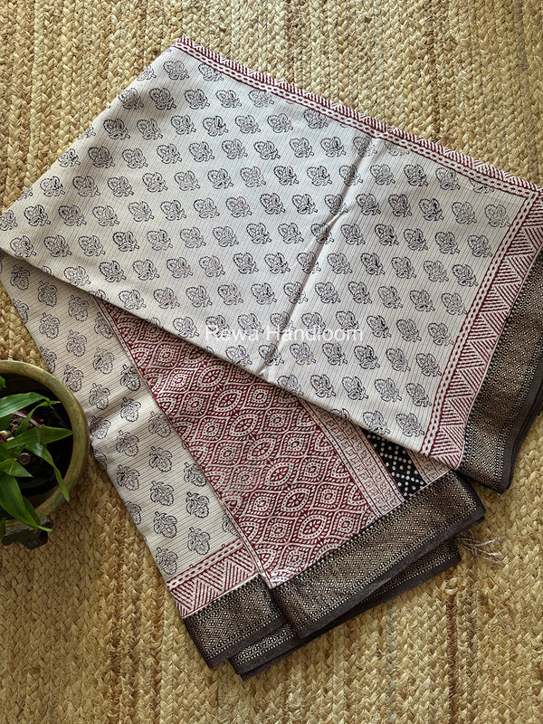 Maheshwari Bagh Print Small Border Saree