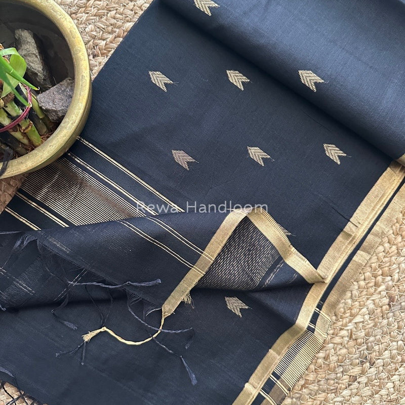  Zari Butti Maheshwari Saree