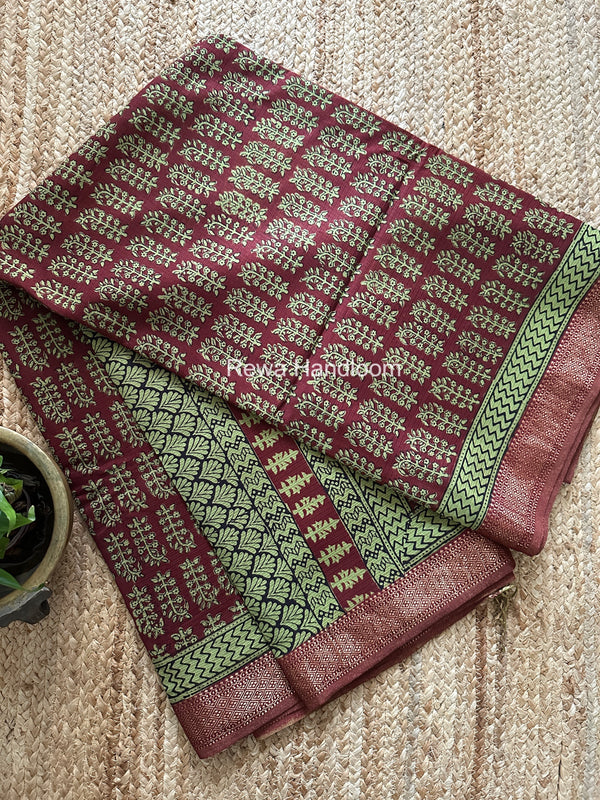 Maheshwari Bagh Print Small Border Saree
