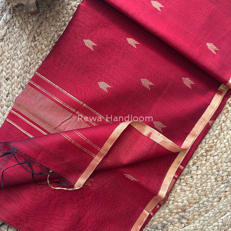  Zari Butti Maheshwari Saree