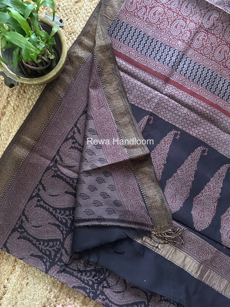 Maheshwari Saree
