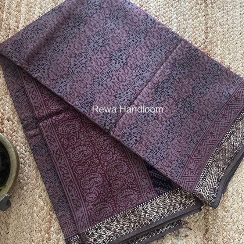 Maheshwari Bagh Print Small Border Saree