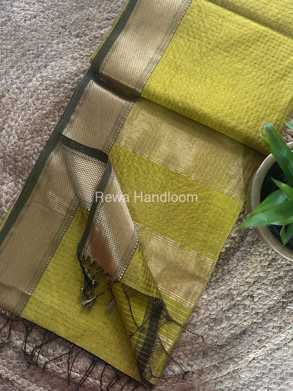 Maheshwari Zari Checks Saree