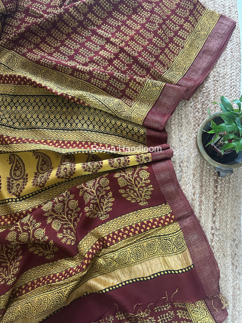 Maheshwari Red Bagh Print Small Border Saree MTBS166
