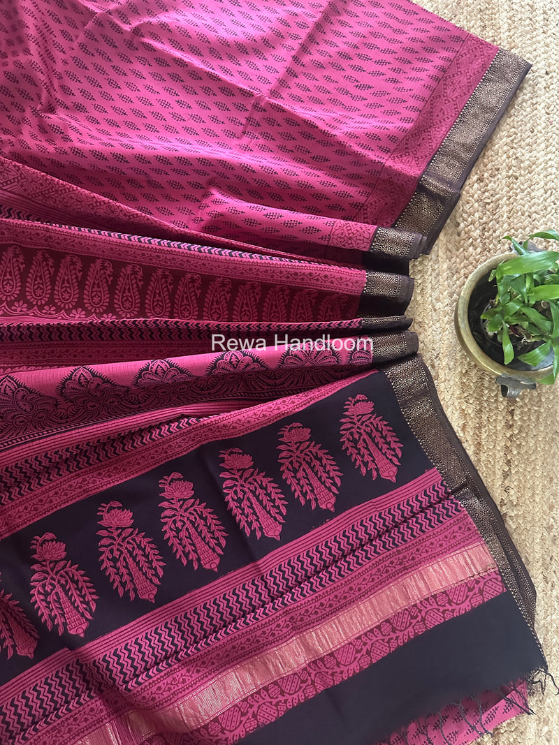 Maheshwari Rani Pink Bagh Print Small Border Saree MTBS145