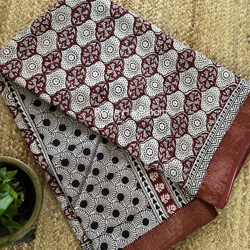 Maheshwari Bagh Print Small Border Saree