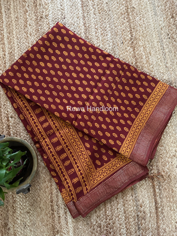 Maheshwari Bagh Print Small Border Saree