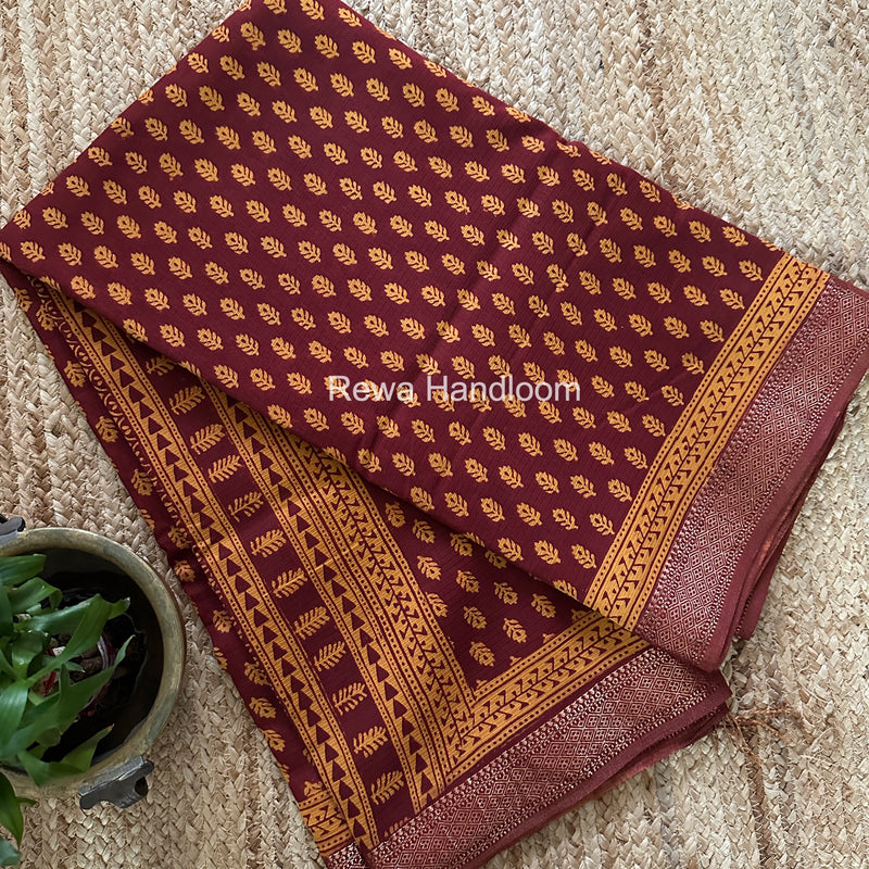 Maheshwari Bagh Print Small Border Saree