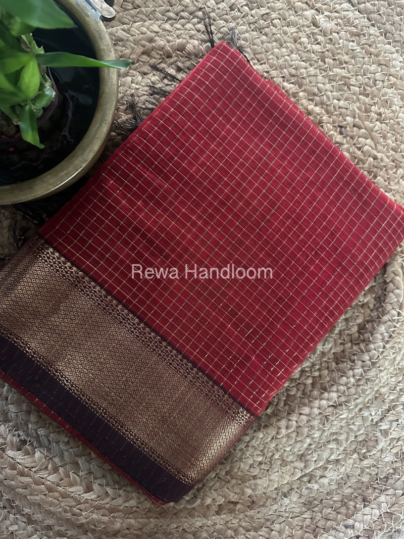 Maheshwari Red Zari Checks Saree ZCHX312