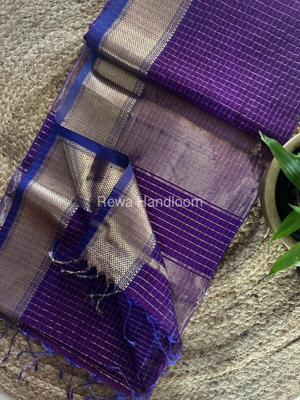 Maheshwari Zari Checks Saree