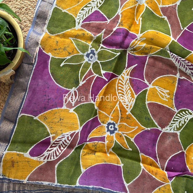 Maheshwari Grey Batik Indonesian Print Saree IBS016
