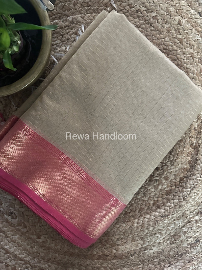 Maheshwari Beige Zari Checks Saree ZCHX314