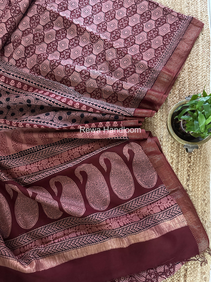 Maheshwari Peach Bagh Print Small Border Saree MTBS159