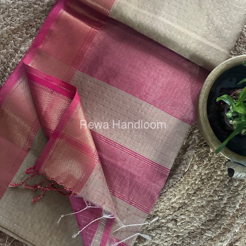 Maheshwari Beige Zari Checks Saree