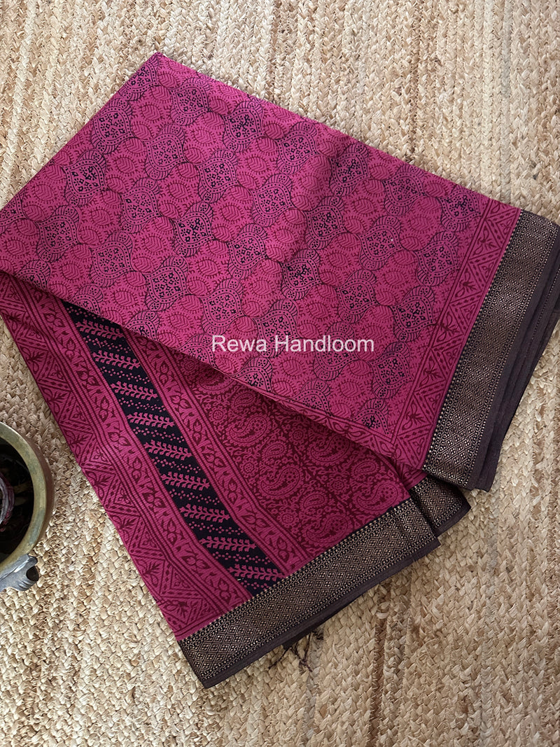 Maheshwari Bagh Print Small Border Saree