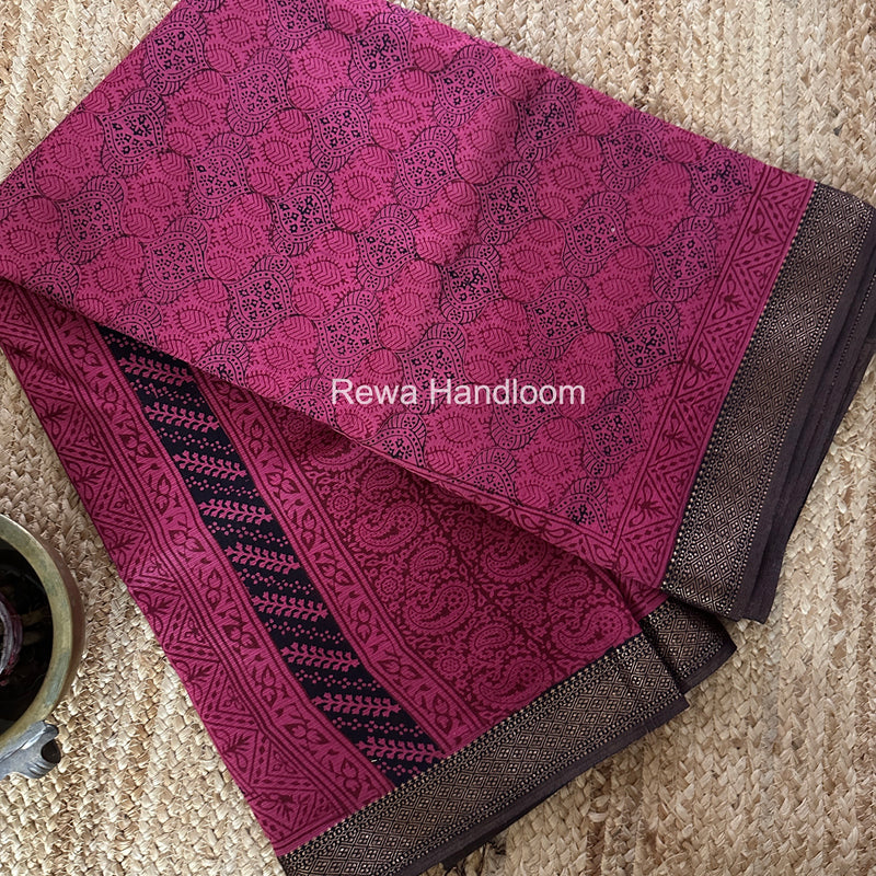 Maheshwari Bagh Print Small Border Saree