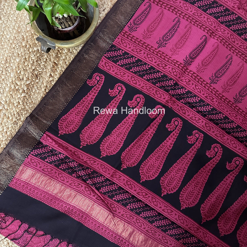 Maheshwari Pink Bagh Print Small Border Saree MTBS137