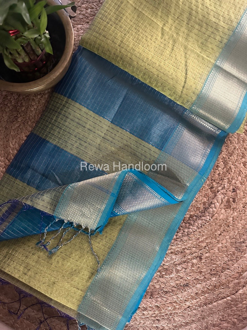 Maheshwari Zari Checks Saree 