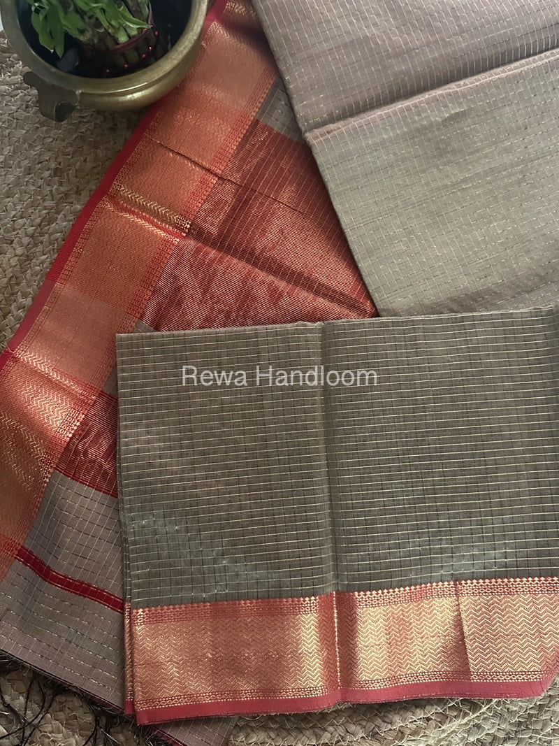 Maheshwari Saree