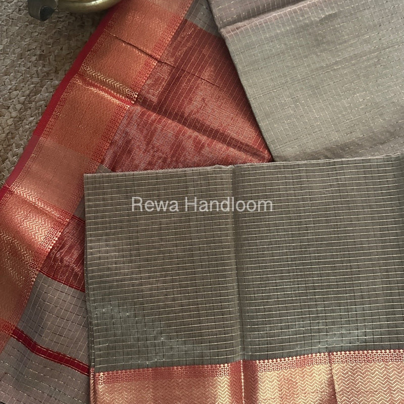 Maheshwari Saree