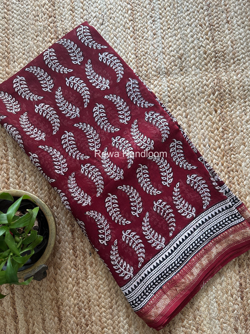 Maheshwari Maroon Bagh Print Small Border Saree MTBS175