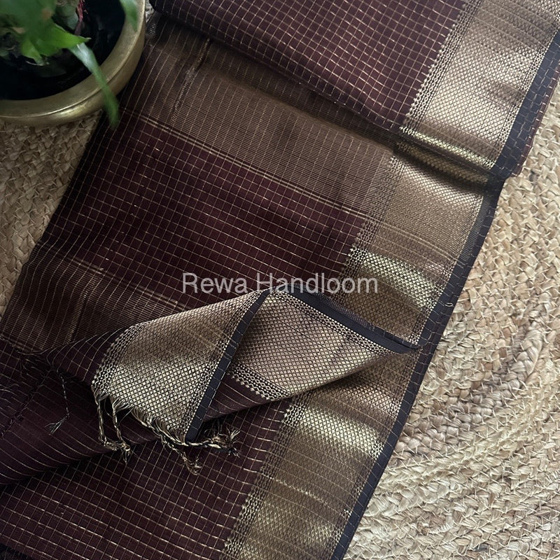 Maheshwari Zari Checks Saree