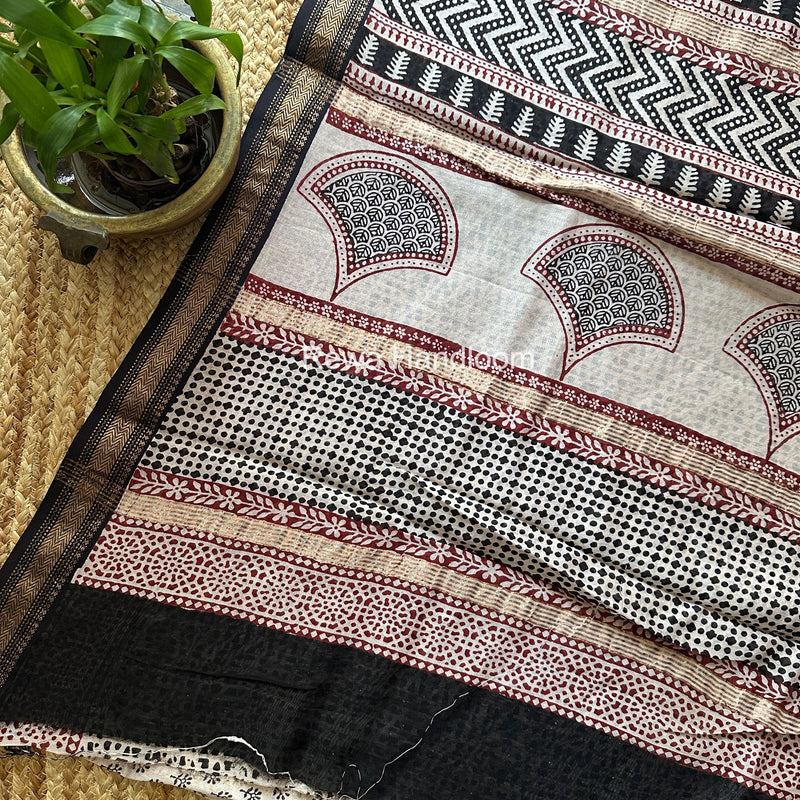 Maheshwari White Bagh Print Small Border Saree MTBS174