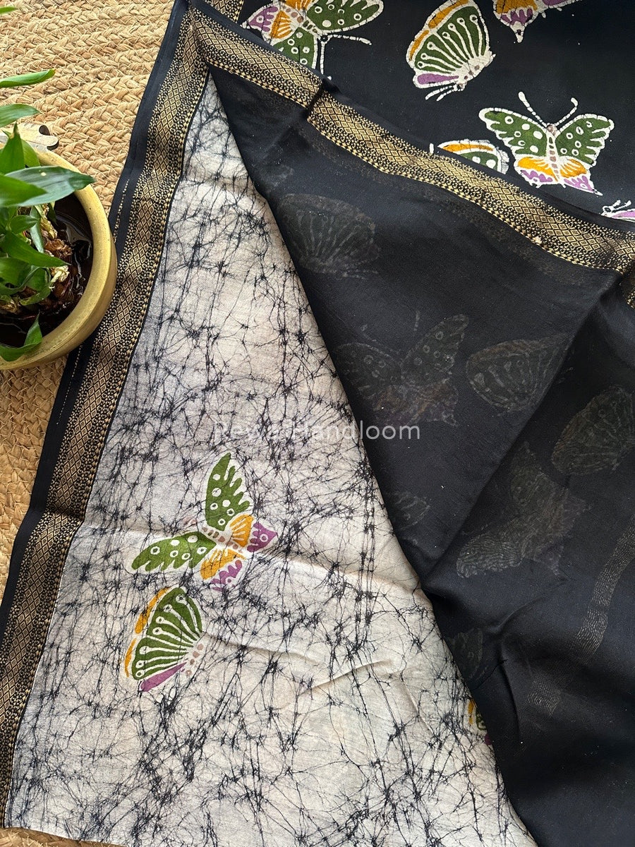 Maheshwari Black Batik Indonesian Print Saree IBS044