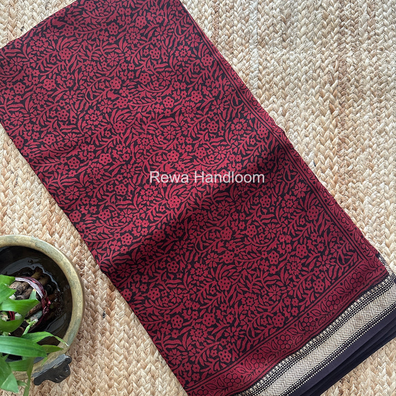 Maheshwari Maroon Bagh Print Small Border Saree MTBS162