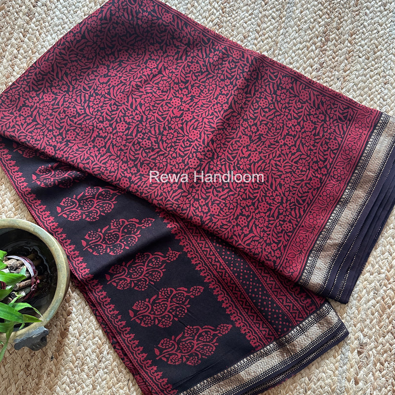 Maheshwari Bagh Print Small Border Saree