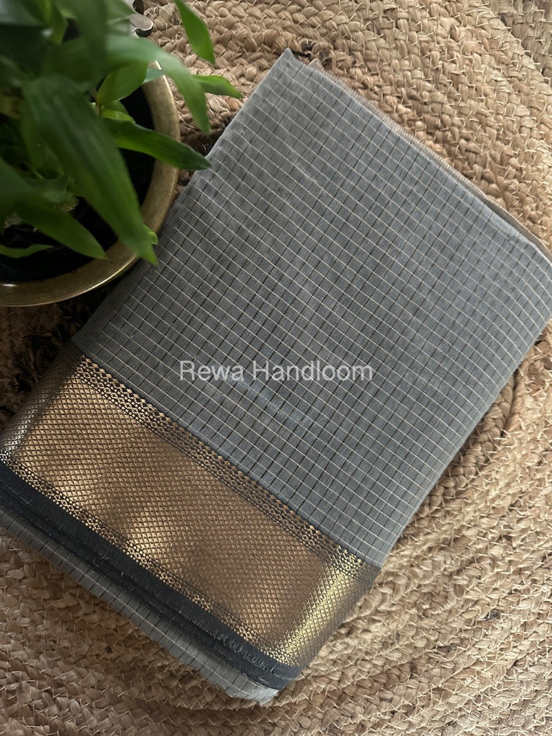 Maheshwari Grey Zari Checks Saree ZCHX291