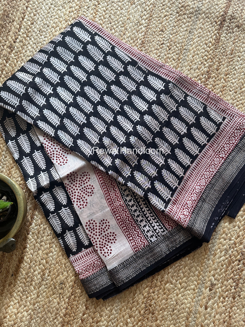 Maheshwari Bagh Print Small Border Saree