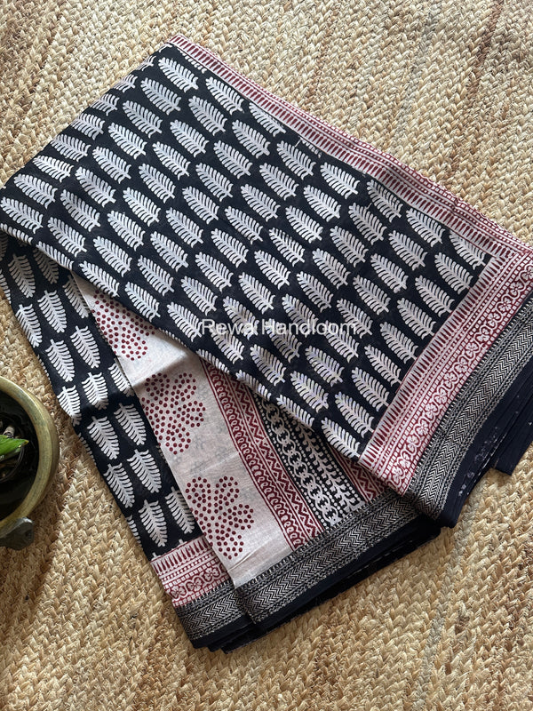 Maheshwari Bagh Print Small Border Saree