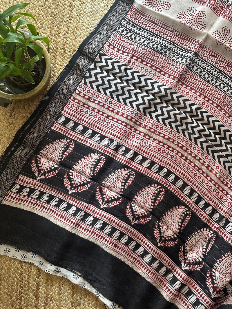 Maheshwari Black Bagh Print Small Border Saree MTBS173
