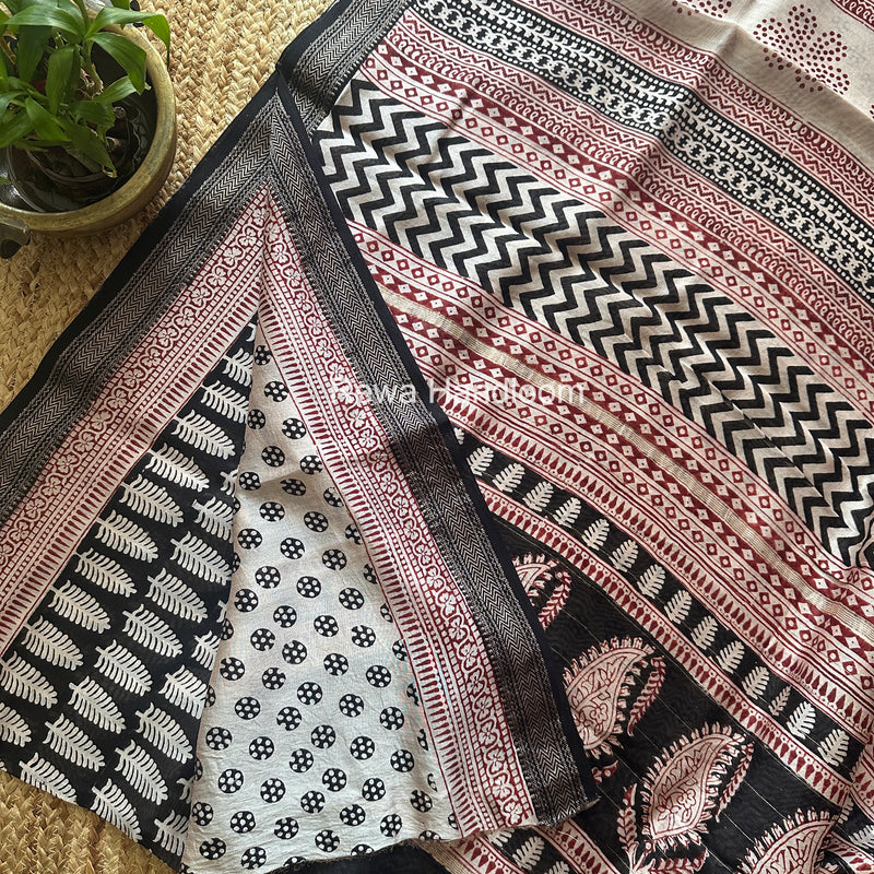 Maheshwari Saree