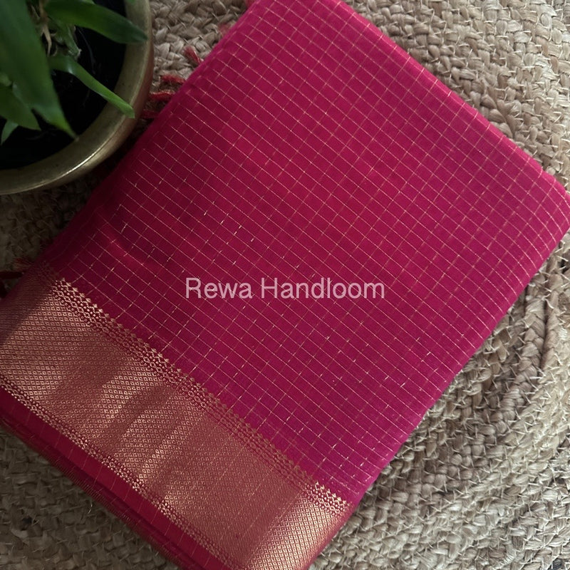 Maheshwari Rani Pink Zari Checks Saree ZCHX295