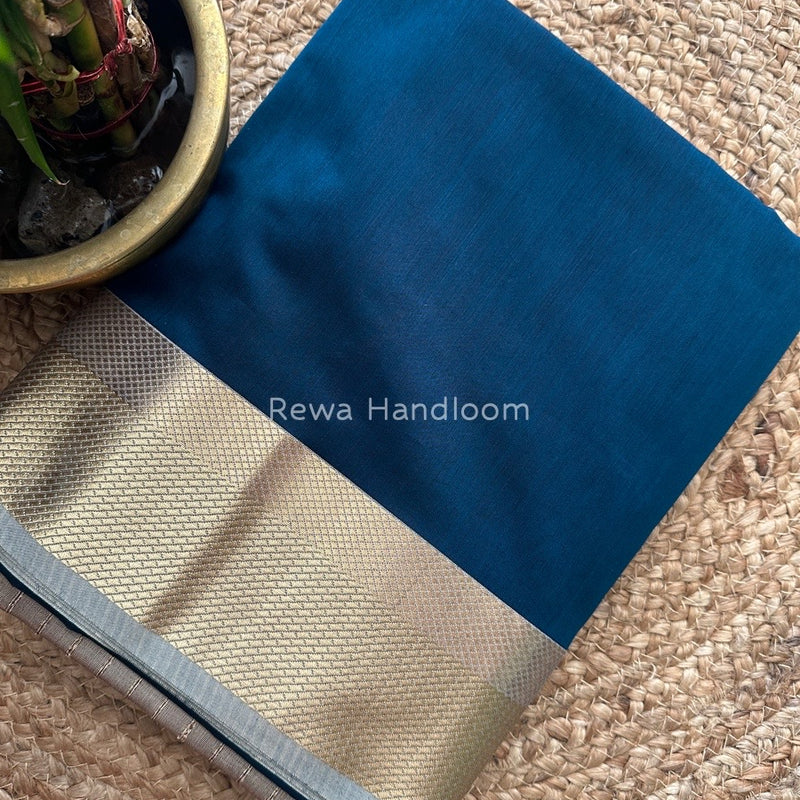 Maheshwari Rama Green Resham Thread Border Saree RTS021
