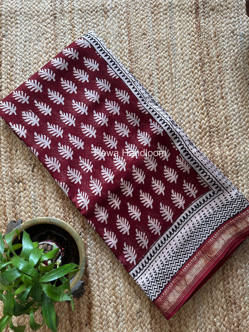 Maheshwari Maroon Bagh Print Small Border Saree MTBS177