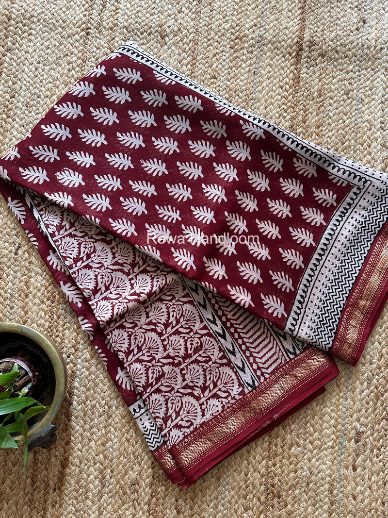 Maheshwari Bagh Print Small Border Saree