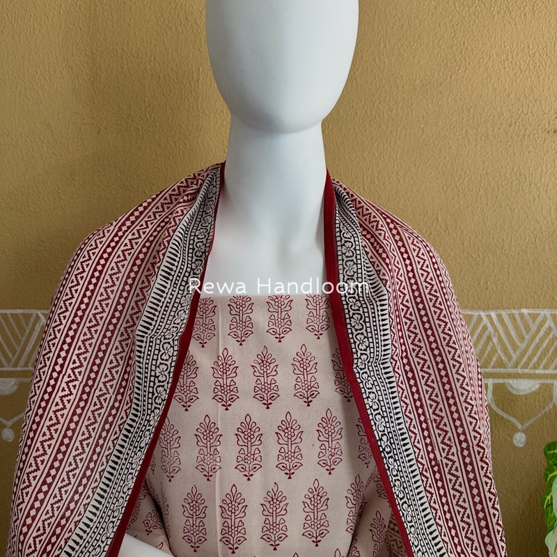 White-Red Bagh Print Cotton Suit BGCSJ02