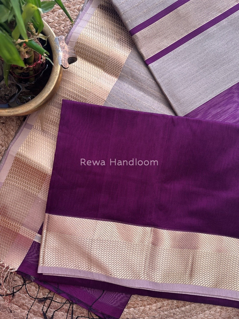  Resham Thread Border Saree